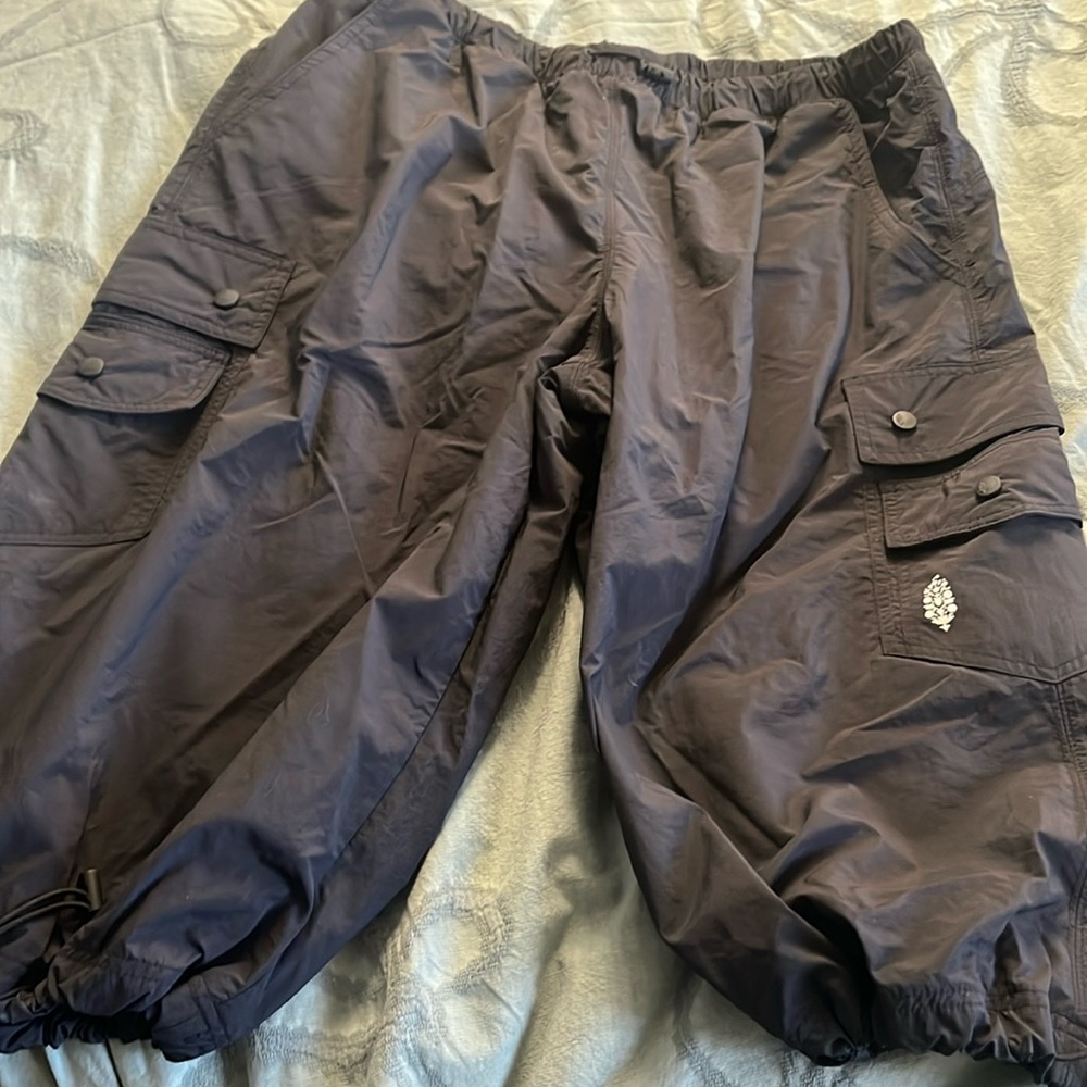 Cargo capri